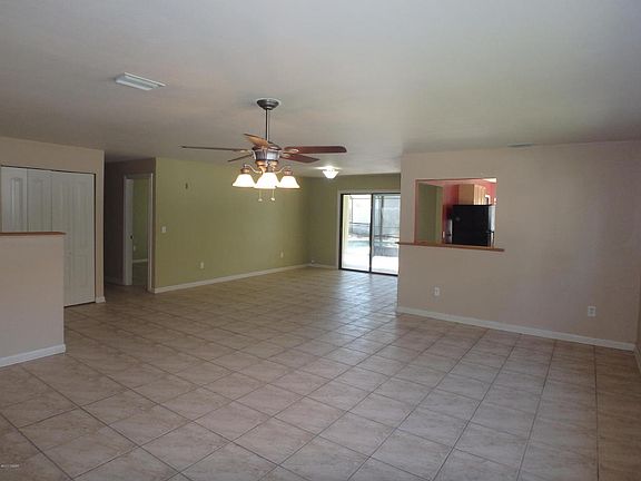 5th image of 12 Wayland Pl