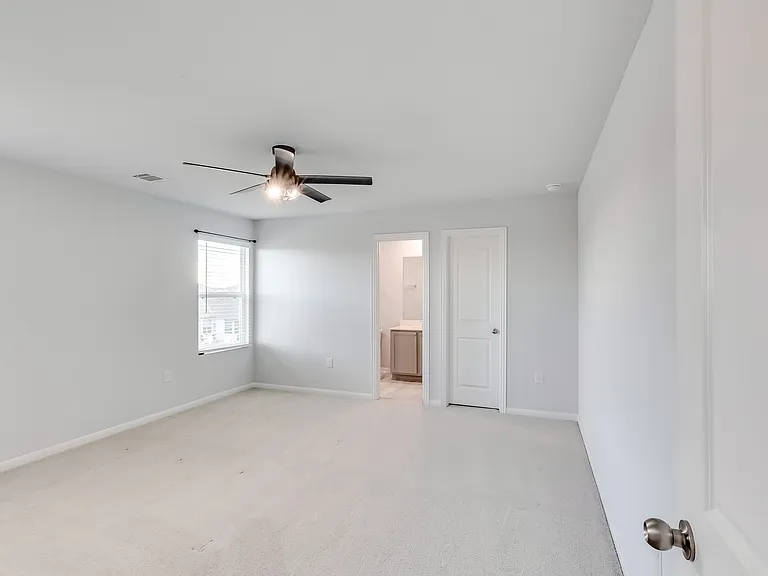 6601 Avila Way — Photo 23