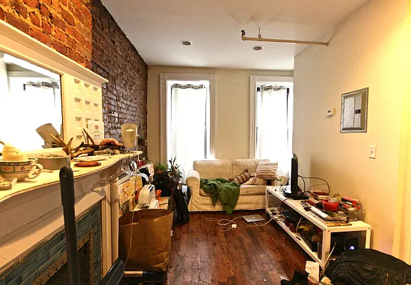 Rented by Rental Solutions Inc | media 20