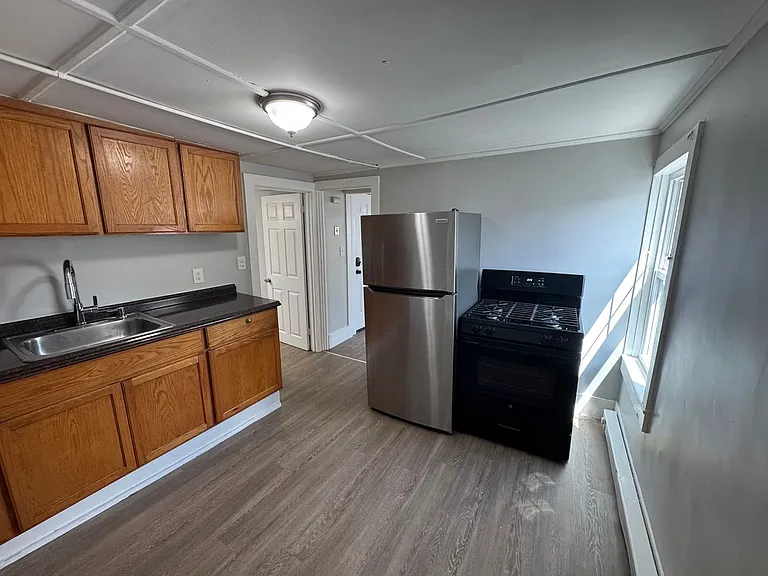 48-50 Portland St #2-48 — Photo 10