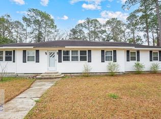 535 S 4th St, Jesup, GA 31545
