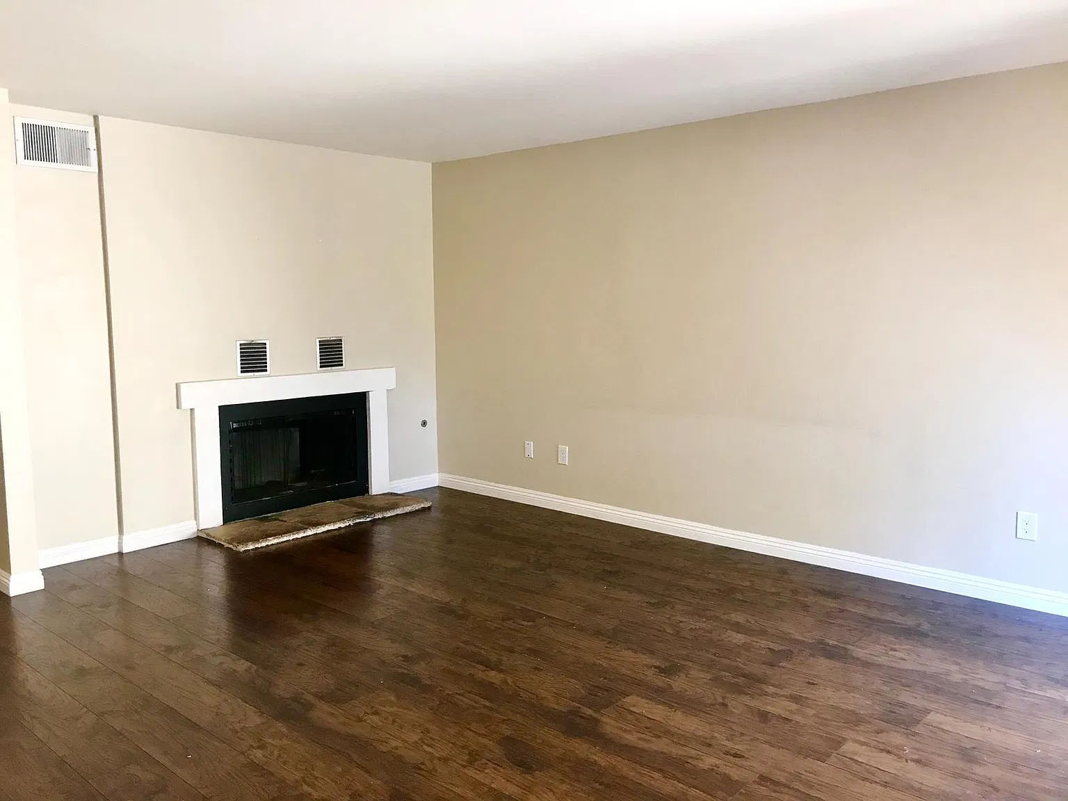 3 bed, 2.5 bath, 1482 sqft, $3,000 — Photo 3