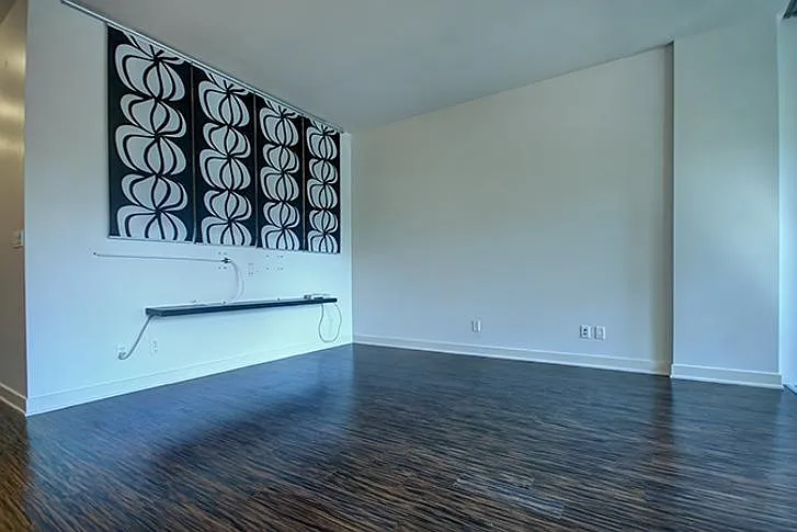 2851 Heather St #209 — Photo 10