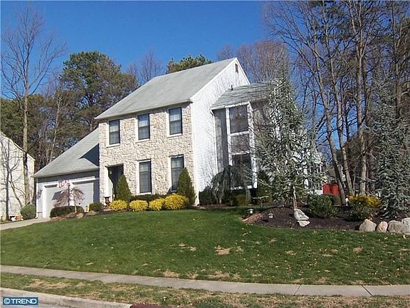 2nd image of 66 Bunning Dr
