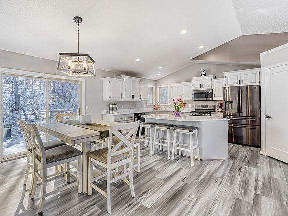 2nd image of 145 Terrace Rd NE