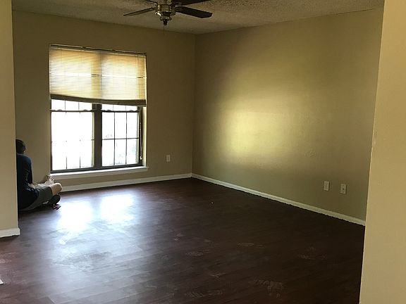 2nd image of 4616 S Dr W