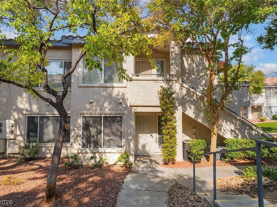 1st image of 3160 Tarpon Dr Unit 102