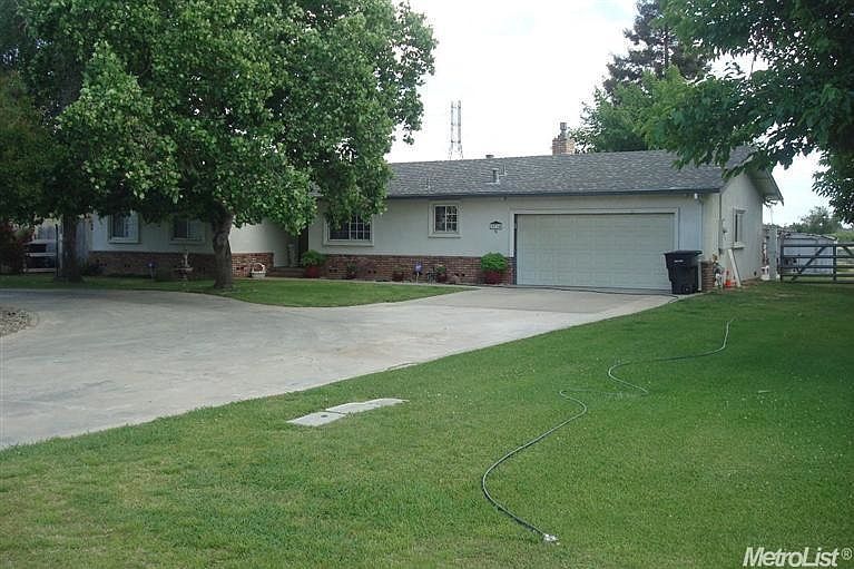 1st image of 3730 Van Dusen Ave