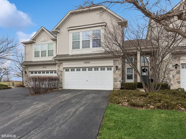 16808 S Locust Ln, Lockport, IL 60441