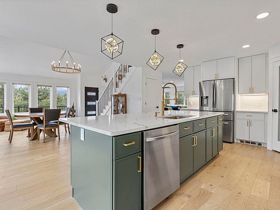 3rd image of 1406 Pika Rd