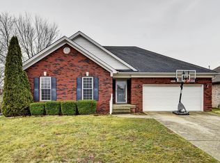 6902 Barbrook Rd, Louisville, KY 40258