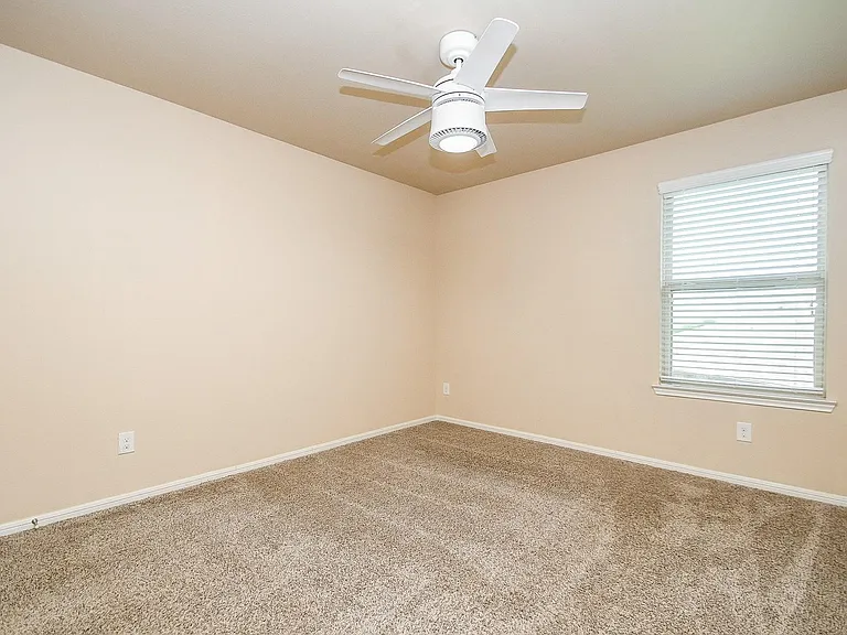 29251 Jacobs River Dr — Photo 15