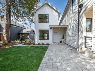 13321 1st Ave NE #B, Seattle, WA 98125