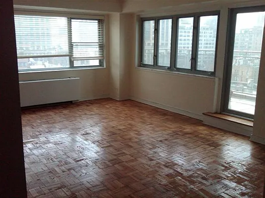 Rented by Carroll Group Residential Inc | media 1