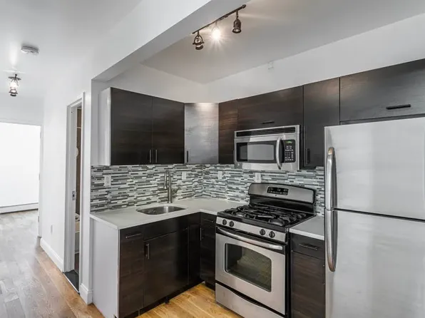 457 West 17th Street image 2 of 5