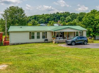 49 Holmes Gap Rd, Brush Creek, TN 38547