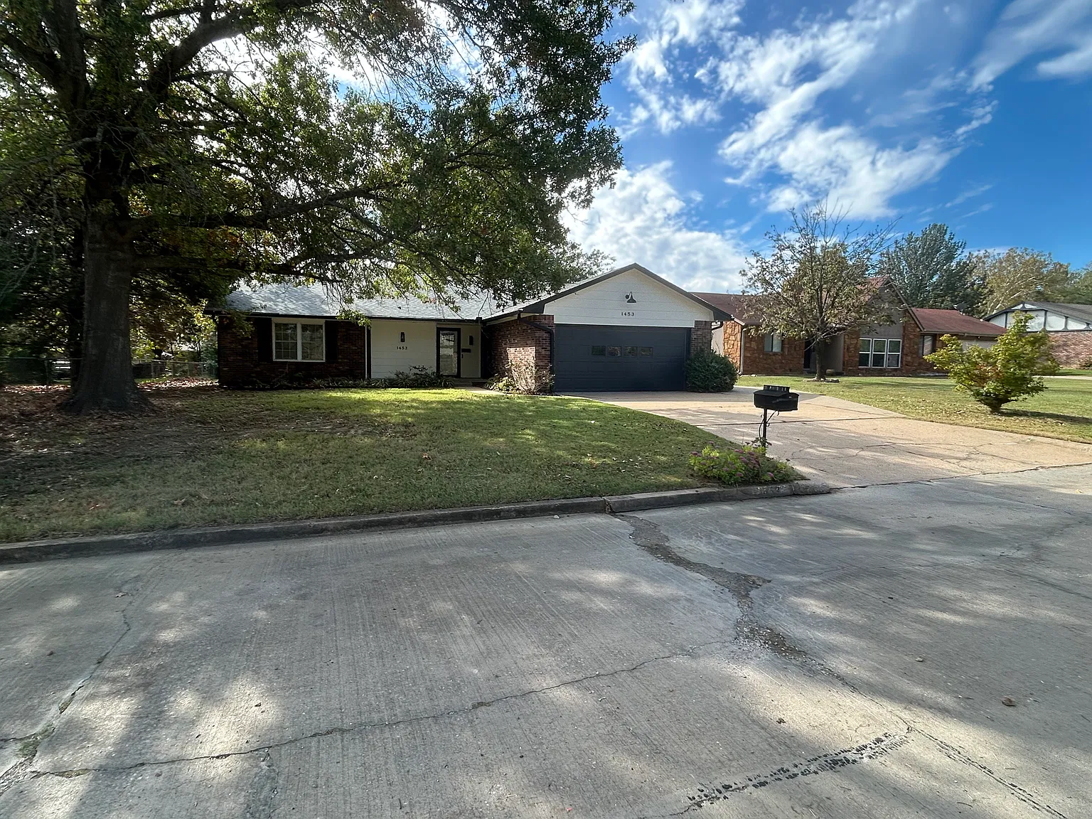 3 bed, 1492 sqft, $1,900 — Photo 1
