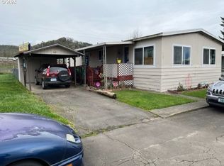 70 Manor Loop, Roseburg, OR 97471