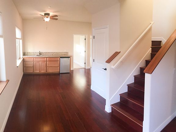 Spacious front entryway
