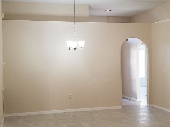 5th image of 921 Kenbar Ave
