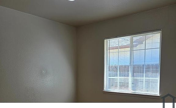5th image of 160 Coyote Ct