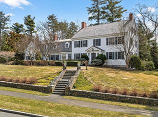 1 Buckingham Ter, Wellesley, MA 02482