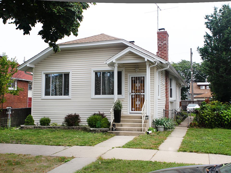 1st image of 4113 N Moody Ave