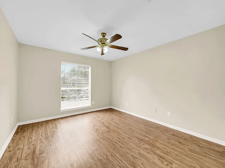 7063 Gentle Breeze Dr — Photo 13