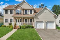 Carolyn Ave-L3108-001.jpg