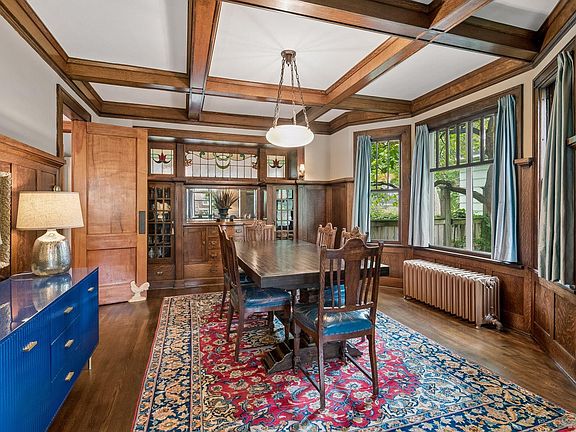 4th image of 3223 Blaisdell Ave