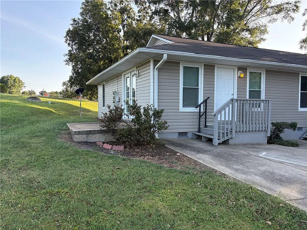 1 bed, 1.0 bath, 500 sqft, $850 — Photo 4