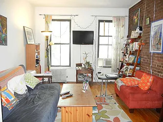 Rented by Brooklyn Heights Real Estate Inc