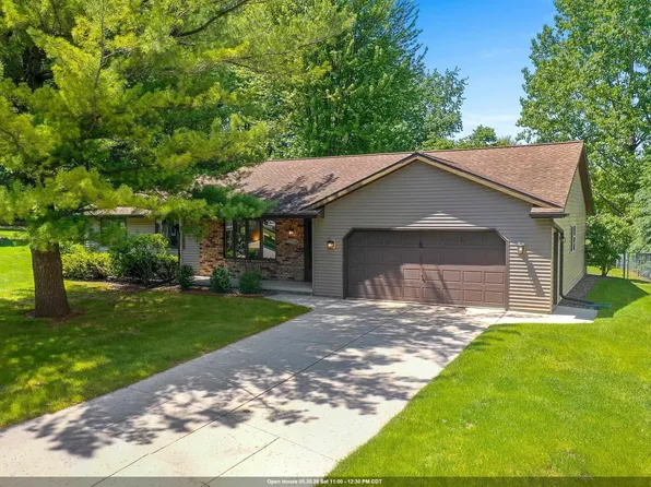 2254 Ledvina Cir, Green Bay, WI 54313