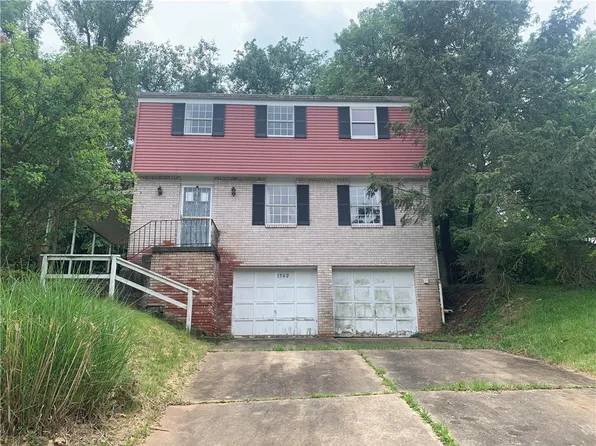 1562 Hedwig Dr, Allison Park, PA 15101