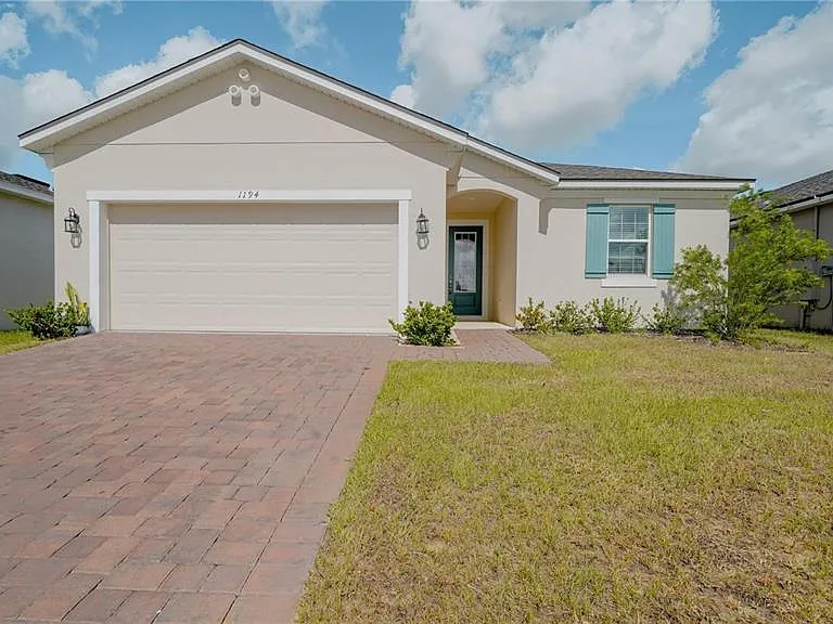 1194 Boardwalk Pl — Photo 1