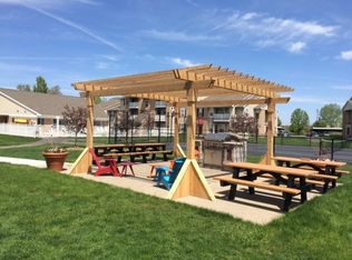 15785 Goddard Rd APT 104, Southgate, MI 48195