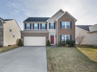 37267 Tail Feather Dr, North Ridgeville, OH 44039