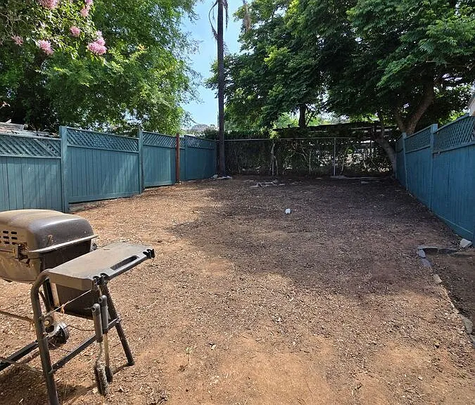 1662 S Juniper St S #C — Photo 20