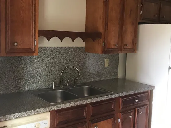 5030 Shadowridge Dr, Houston, TX 77053