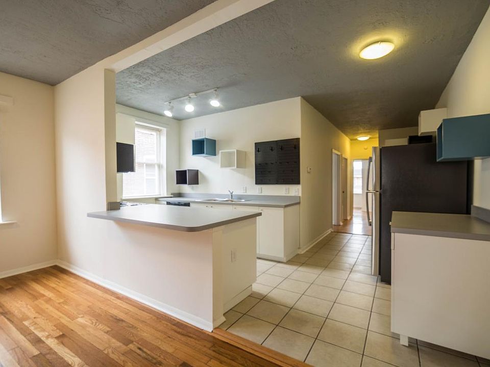 1st image of 4328 McRee Ave APT 2W