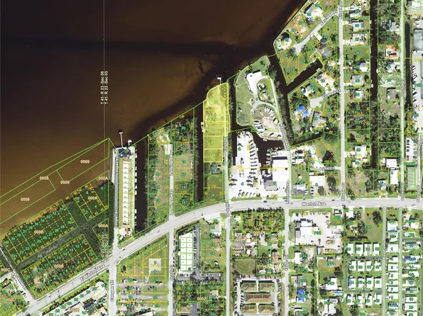 6141 Elliott St #25, Punta Gorda, FL 33950