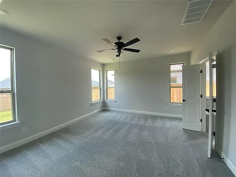 5206 SW York St — Photo 6