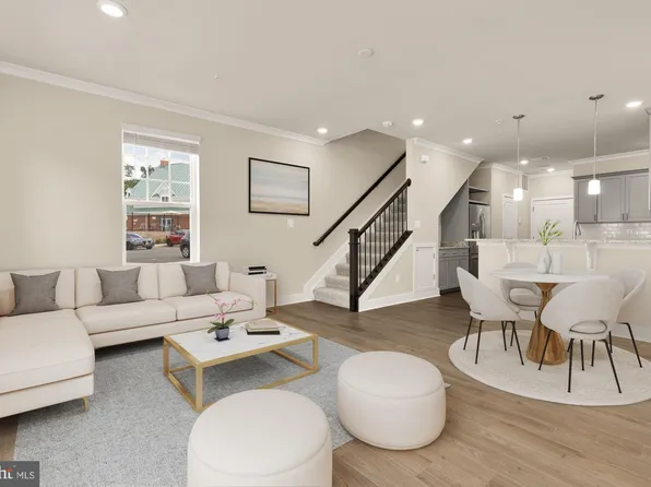 7916 Potter Pl #B, Elkridge, MD 21075