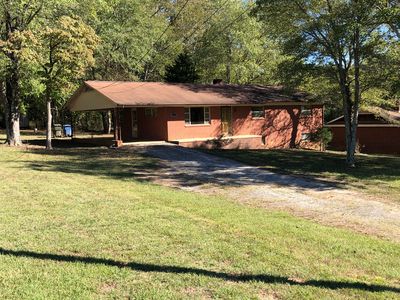 2340 18th St NE, Hickory, NC, 28601