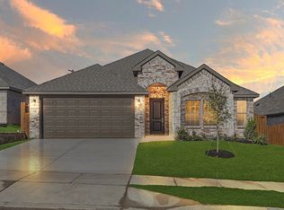 736 Long Iron Dr, Fort Worth, TX 76108