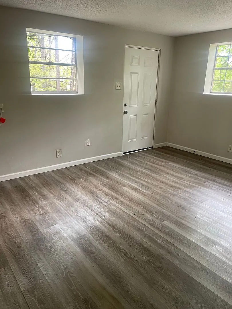 1 bed, 1.0 bath, 1000 sqft, $1,150 — Photo 2
