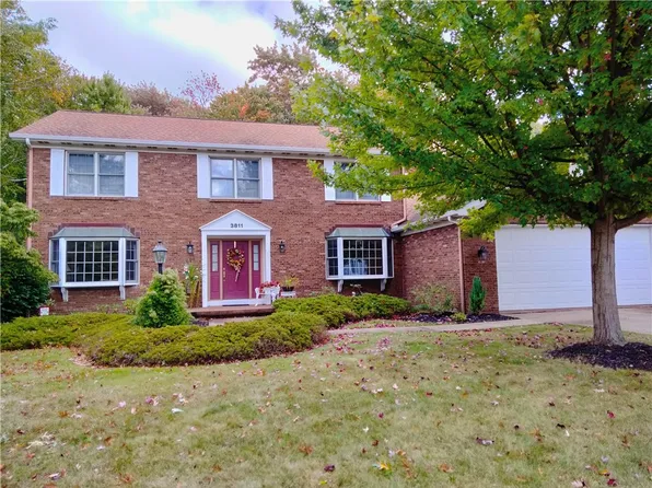 3811 Edgebrook Way, Erie, PA 16506