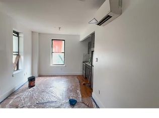 363 E 197th St APT 3D, Bronx, NY 10458