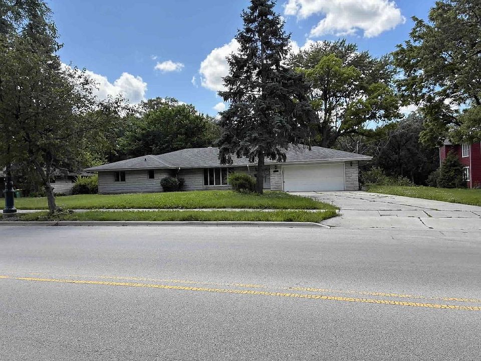 1st image of 421 S Midland Ave