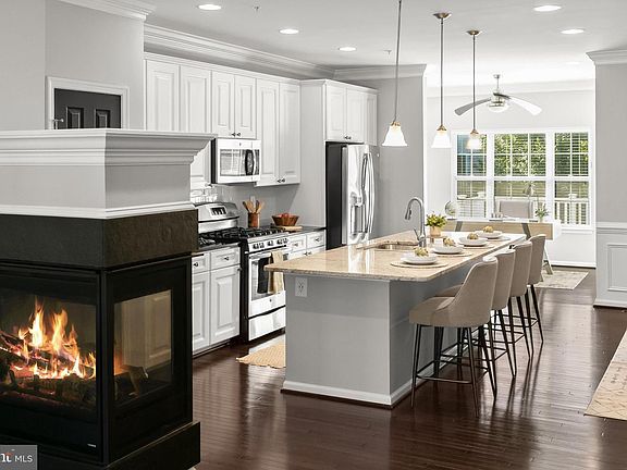 2nd image of 7845 River Rock Way